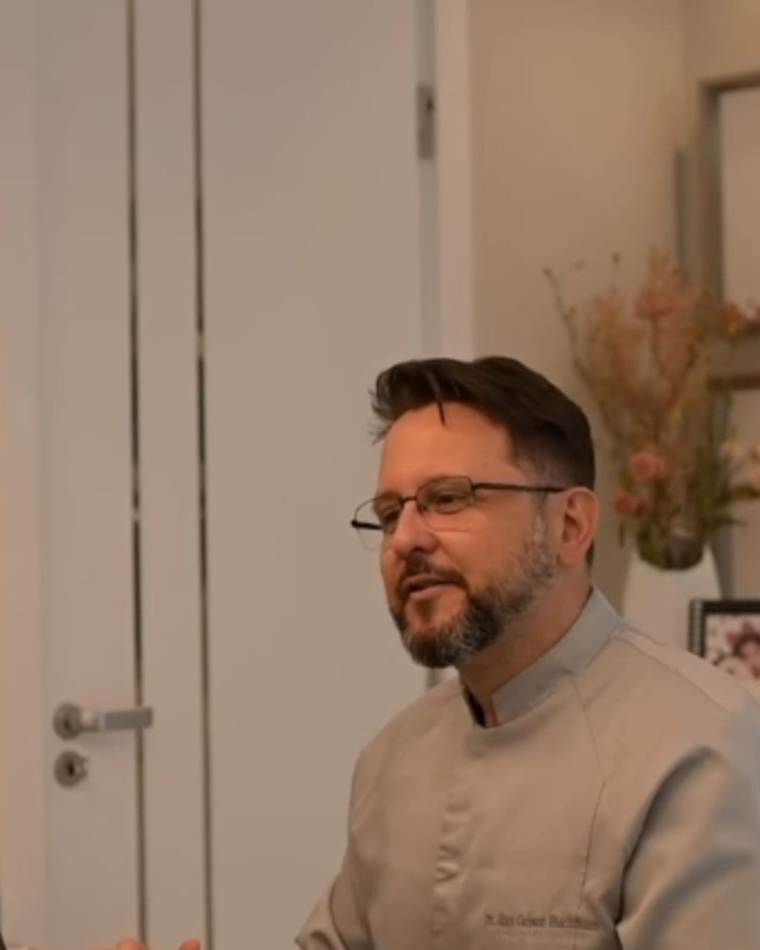 Dr. Alan Buchmann